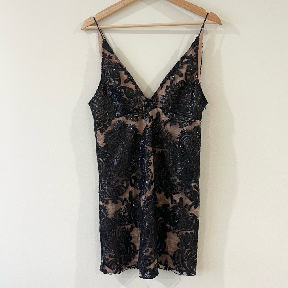 Free People Nigh Shimmer Elegant Black Lace Slip Mini Dress Women’s size 4